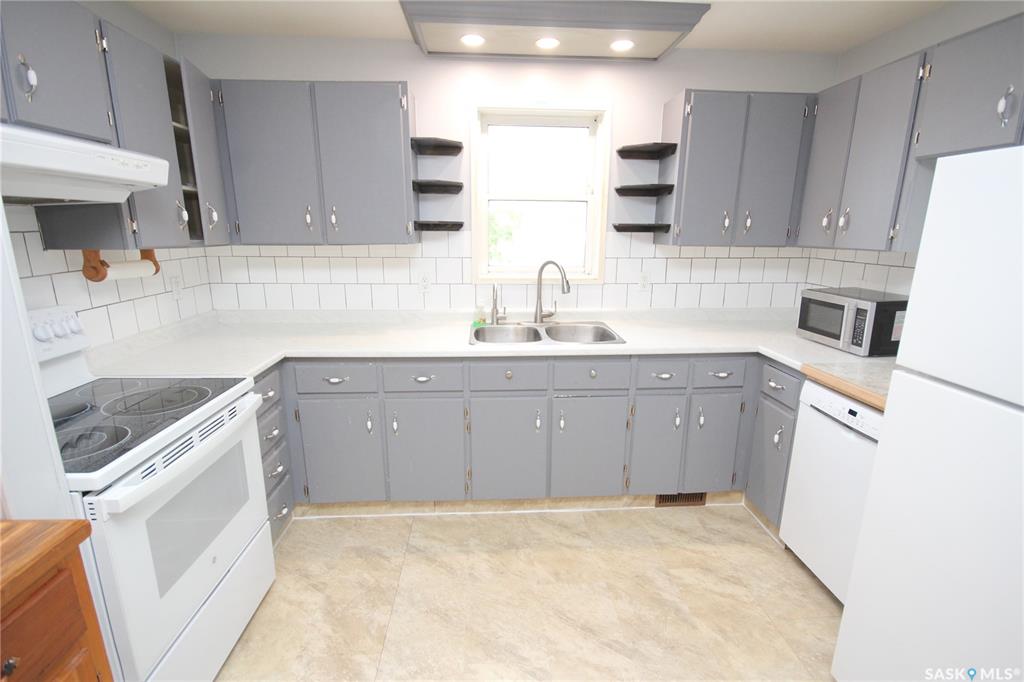 Second View of 14 Sharp Street, Springside, Saskatchewan, S0A 3V0