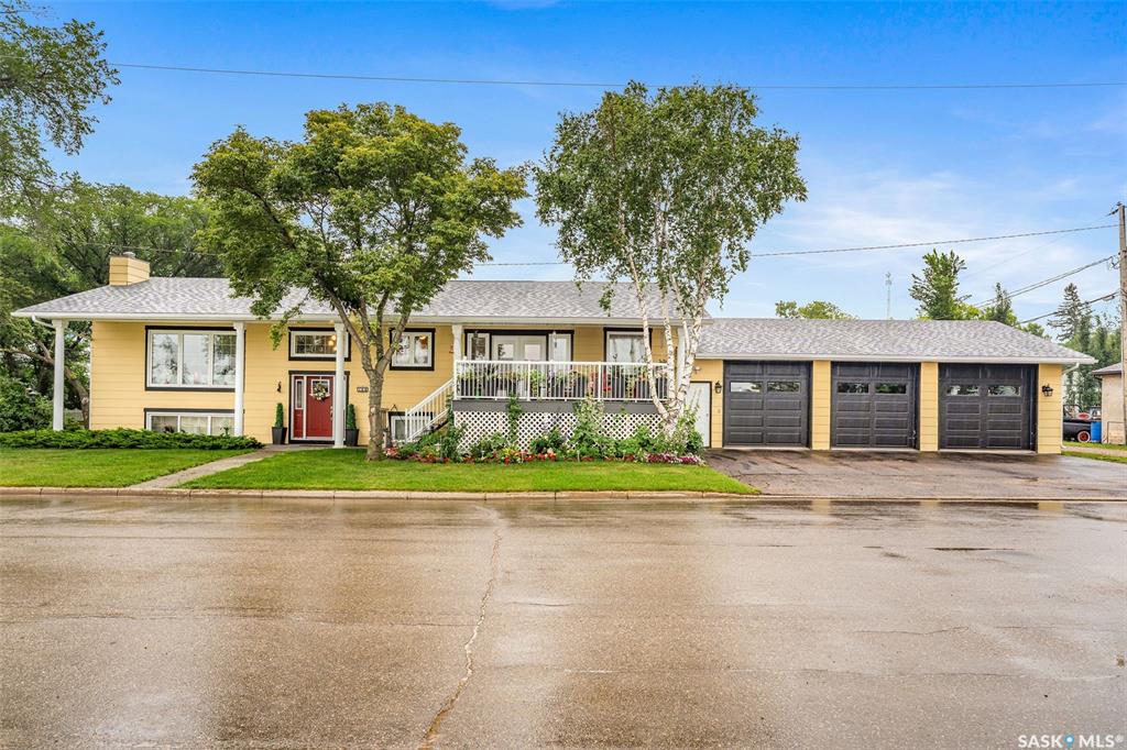 100 Bartlett Avenue, SK017034, Saskatchewan,