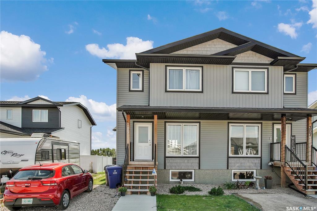 305 Reddekopp Crescent, SK017046, Saskatchewan,