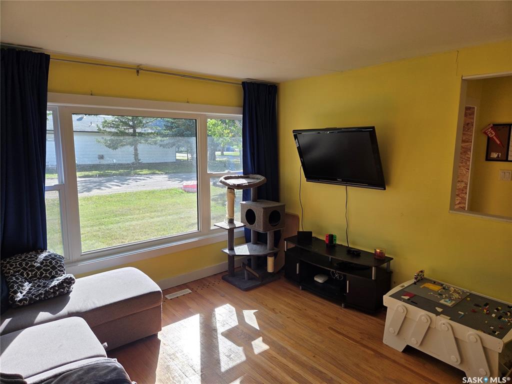 Third View of 1101 Knox Avenue, Rouleau, Saskatchewan, S0G 4H0