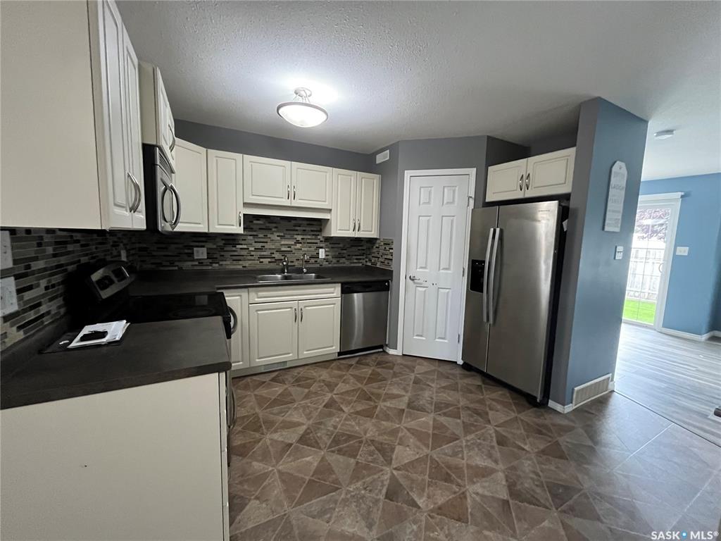 Fourth View of 503 Colonel Otter Drive #114, Highland, Swift Current, Saskatchewan, S9H 2K4