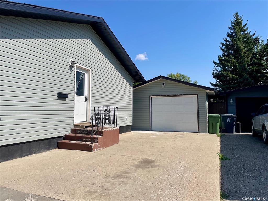 Third View of 73 Cedarwood Crescent, Yorkton, Saskatchewan, S3N 2V1