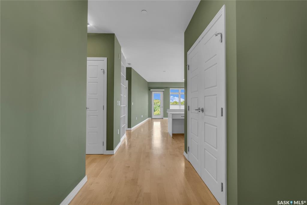Third View of 922 Broadway Avenue #501, Nutana, Saskatoon, Saskatchewan, S7N 1B7