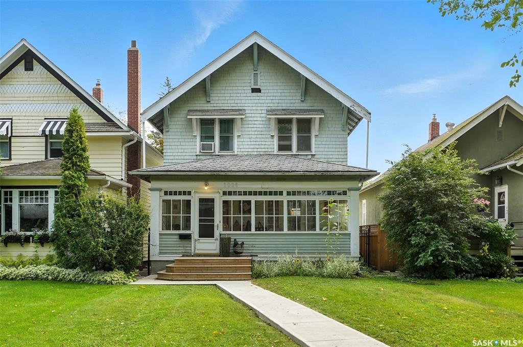 MLS® listing #SK017175 for sale located at 1009 Mcpherson Avenue