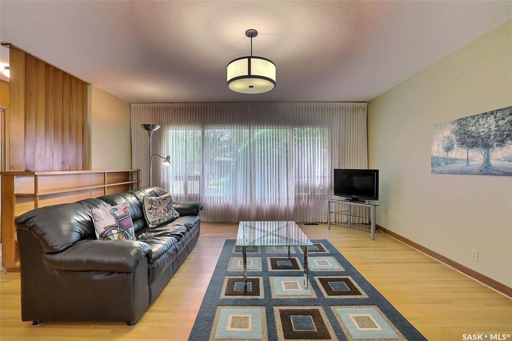 Fourth View of 37 Darke Crescent, Hillsdale, Regina, Saskatchewan, S4S 2W5