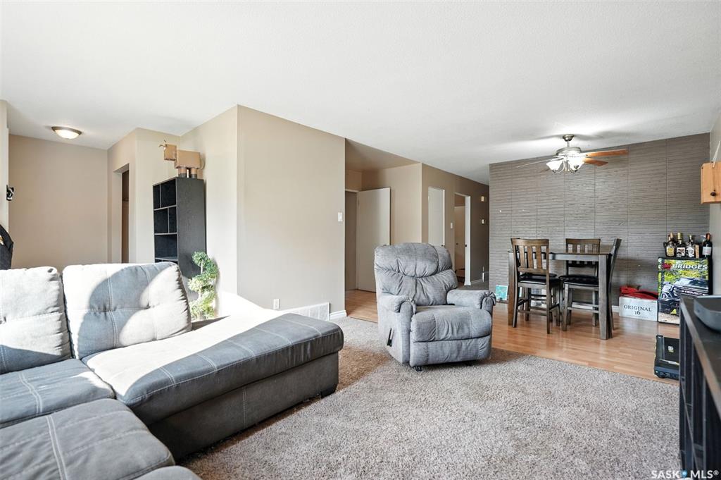 Fourth View of 1461 1463 East Heights, Eastview SA, Saskatoon, Saskatchewan, S7J 3B2