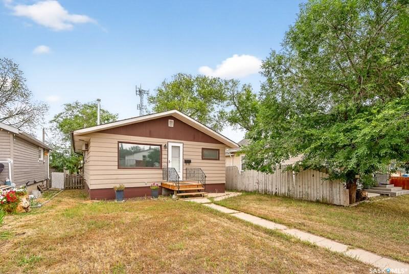 1008 Lillooet Street W, SK017255, Saskatchewan,