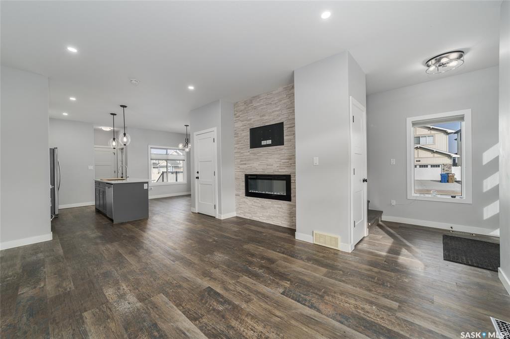 Second View of 5140 E Simard Avenue, The Towns, Regina, Saskatchewan, S4V 3W5