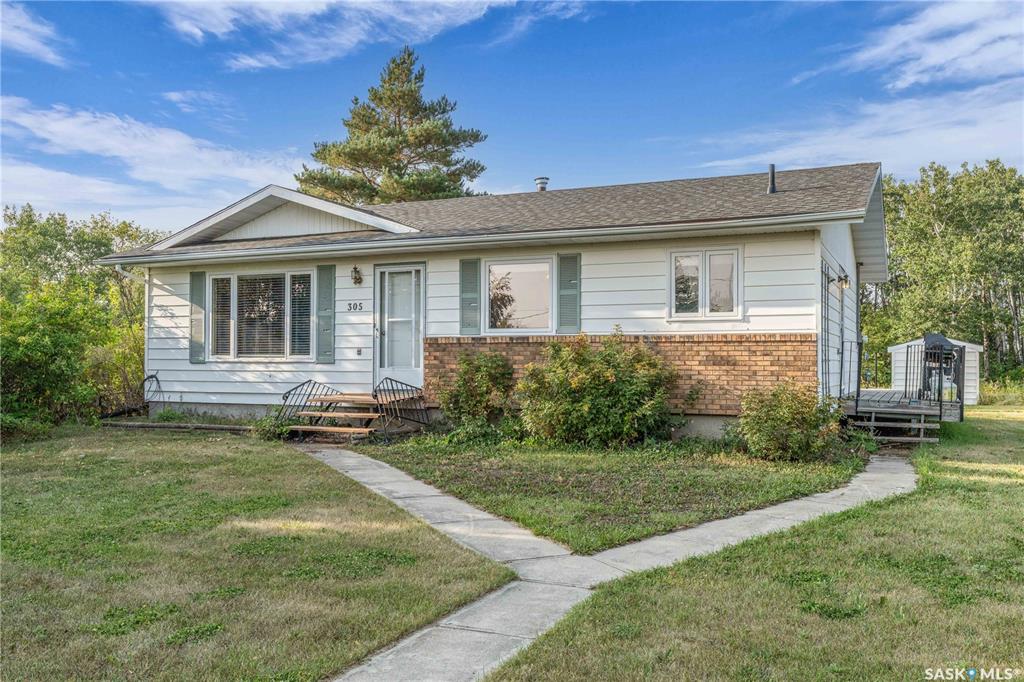 Second View of 305 3rd Avenue, Edenwold, Saskatchewan, S0G 1K0