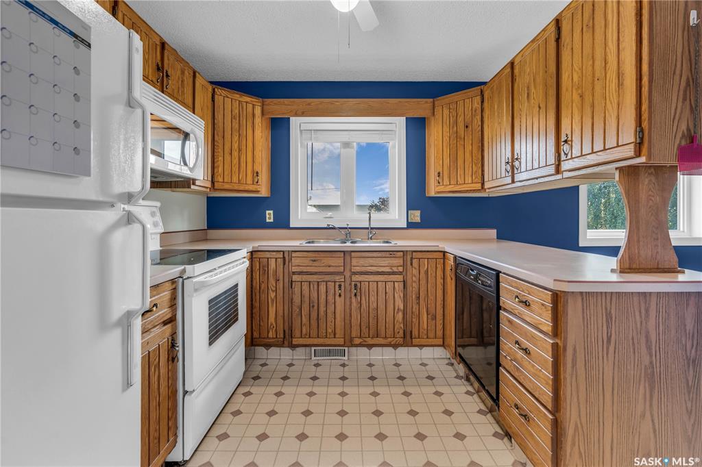 Fourth View of 305 3rd Avenue, Edenwold, Saskatchewan, S0G 1K0