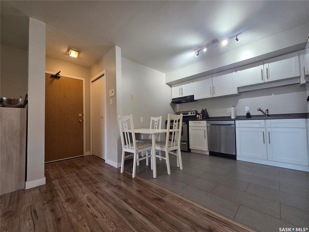 Second View of 275 Kingsmere Boulevard #102, Lakeview SA, Saskatoon, Saskatchewan, S7J 4J6