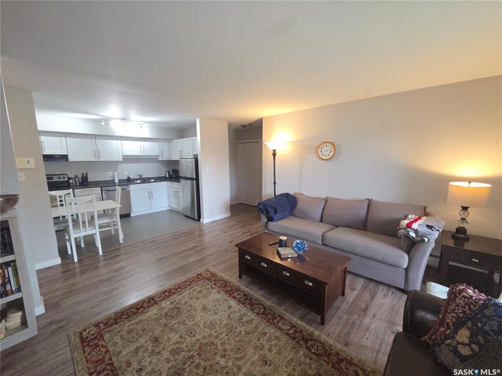 Fifth View of 275 Kingsmere Boulevard #102, Lakeview SA, Saskatoon, Saskatchewan, S7J 4J6