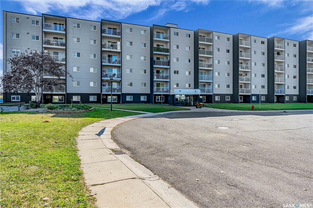 20 Kleisinger Crescent #613, SK017273, Saskatchewan,