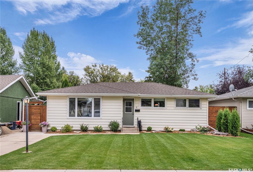 Second View of 11 Grosvenor Crescent, Holliston, Saskatoon, Saskatchewan, S7J 2S1