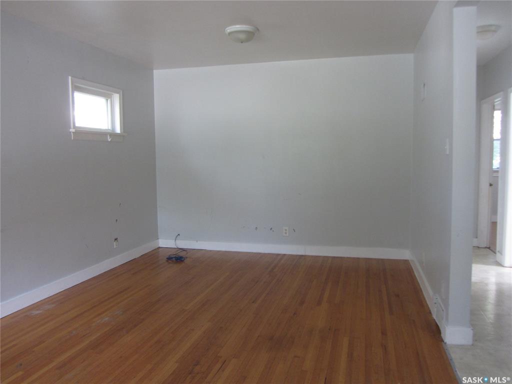 Second View of 606 Balmoral Street, North Park, Saskatoon, Saskatchewan, S7K 0Y7