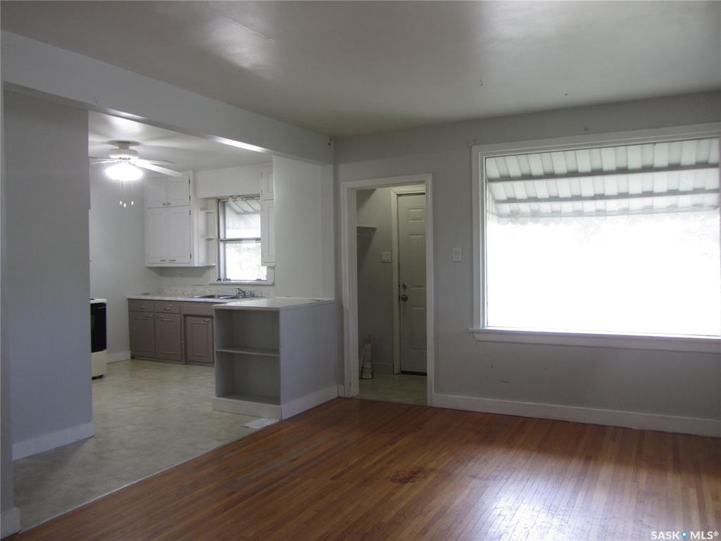 Third View of 606 Balmoral Street, North Park, Saskatoon, Saskatchewan, S7K 0Y7