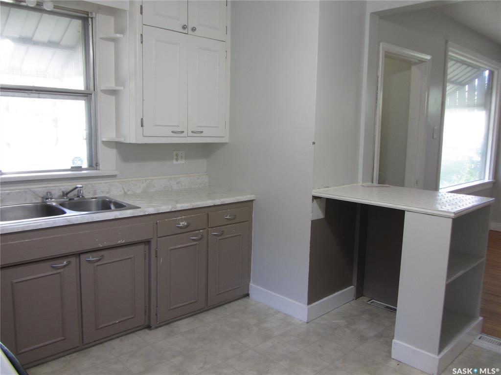 Fifth View of 606 Balmoral Street, North Park, Saskatoon, Saskatchewan, S7K 0Y7