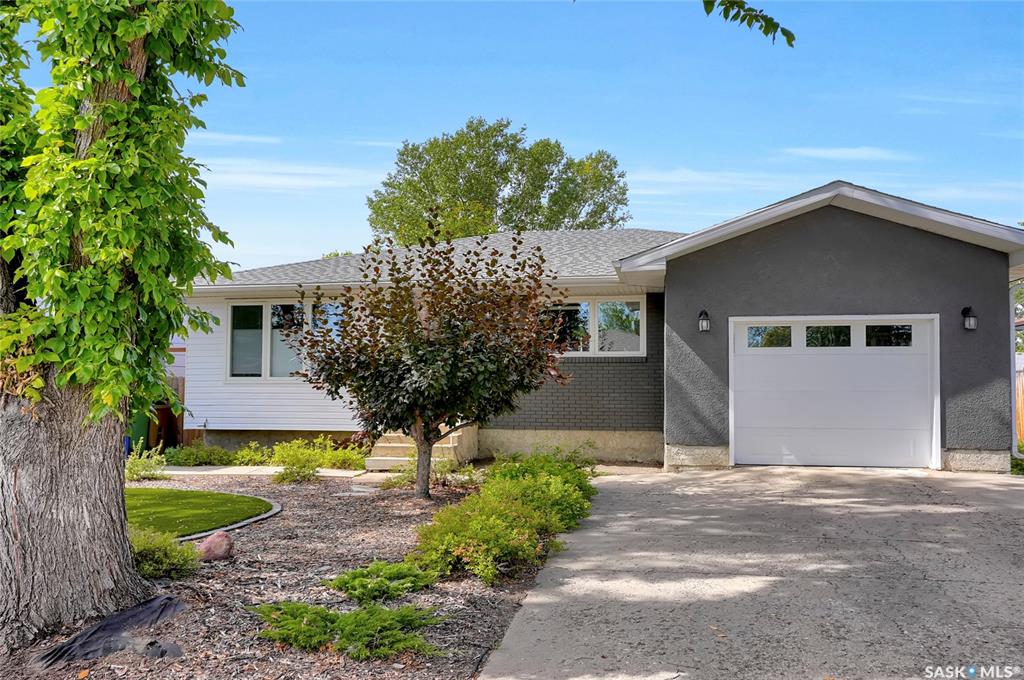 Third View of 66 Kennedy Crescent, Walsh Acres, Regina, Saskatchewan, S4R 6G4