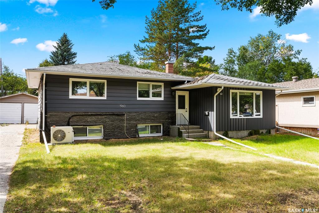 1960 Cowan Crescent, SK017367, Saskatchewan,