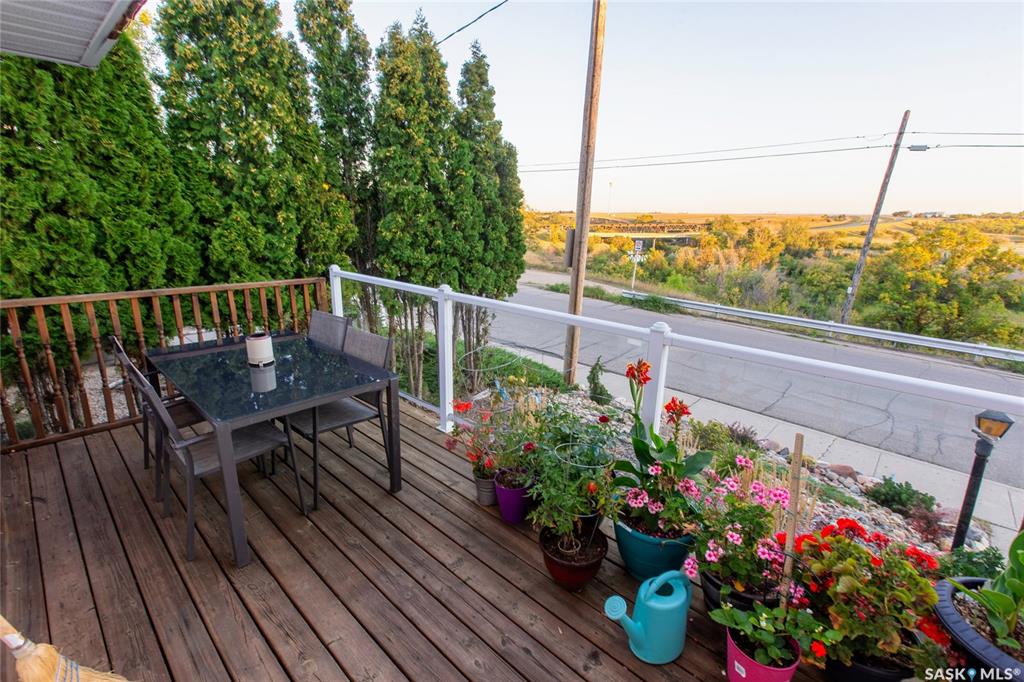 Third View of 168 Grandview Street W, Westmount/Elsom, Moose Jaw, Saskatchewan, S6H 5K7