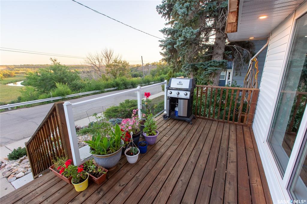 Fourth View of 168 Grandview Street W, Westmount/Elsom, Moose Jaw, Saskatchewan, S6H 5K7