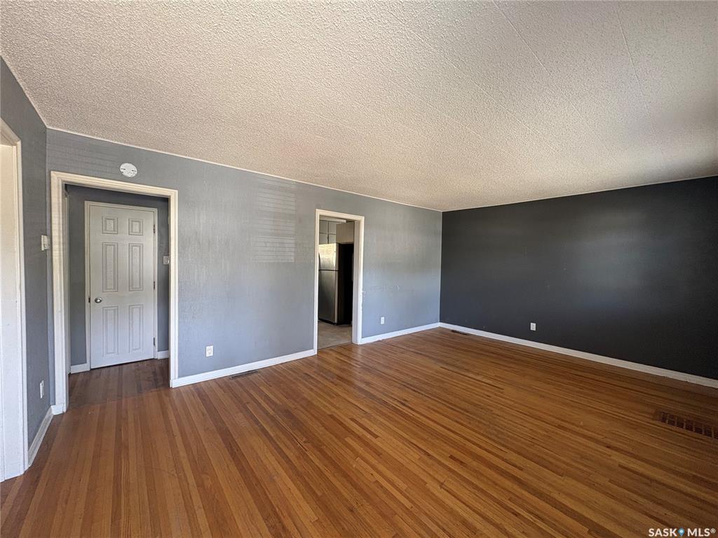 Fifth View of 2341 Broder Street, Broders Annex, Regina, Saskatchewan, S4N 3S9