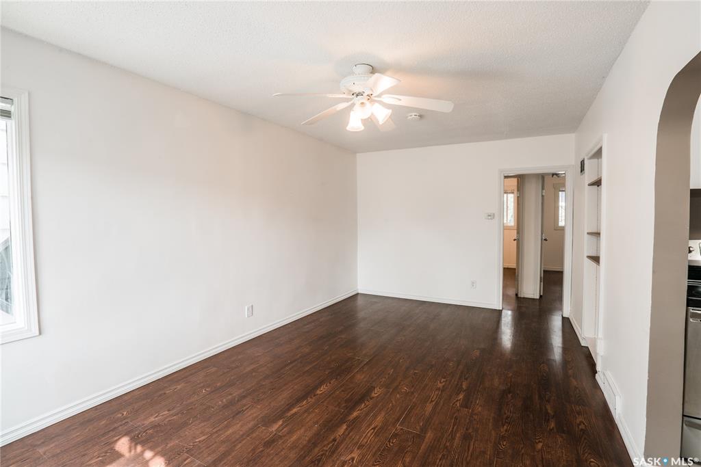 Second View of 633 6th Street E, Haultain, Saskatoon, Saskatchewan, S7H 1C3