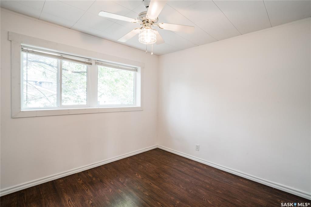 Fifth View of 633 6th Street E, Haultain, Saskatoon, Saskatchewan, S7H 1C3
