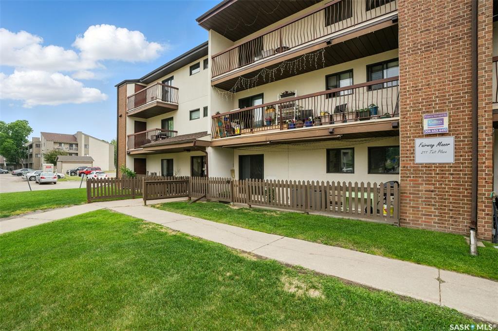 Second View of 211 Tait Place #107, Wildwood, Saskatoon, Saskatchewan, S7H 5L5