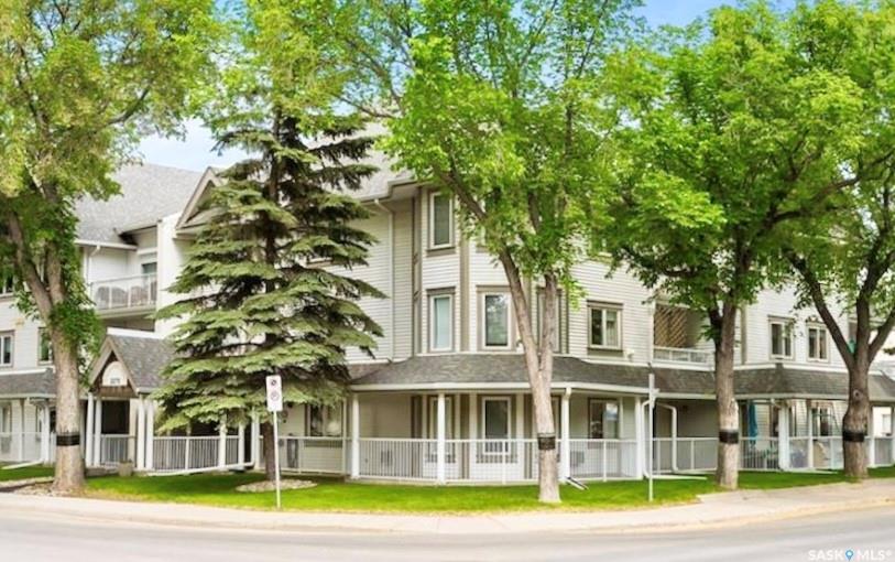 Second View of 2275 Mcintyre Street #204, Transition Area, Regina, Saskatchewan, S4P 2S1