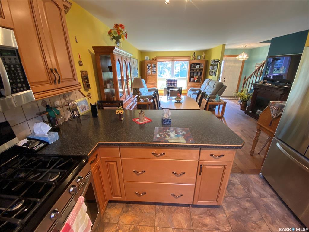 Third View of 176 Manitoba Avenue #D, South YO, Yorkton, Saskatchewan, S3N 3G8