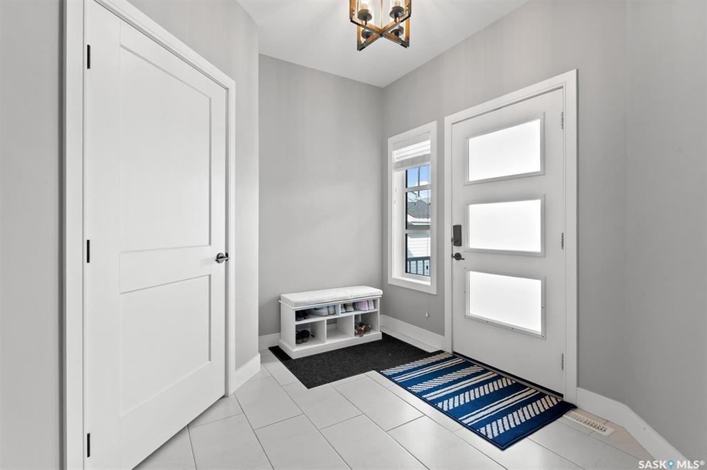 Second View of 858 Childers Rise, Kensington, Saskatoon, Saskatchewan, S7L 6T9