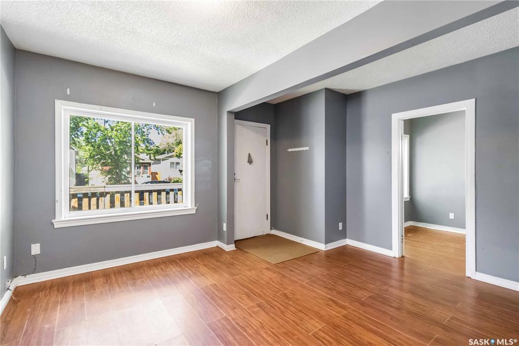 Fifth View of 228 F Avenue N, Caswell Hill, Saskatoon, Saskatchewan, S7L 1W1