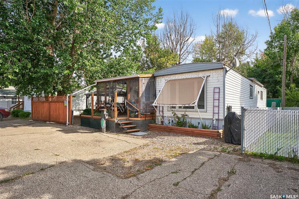 Second View of B 19 1455 9th Avenue Ne, Hillcrest MJ, Moose Jaw, Saskatchewan, S6H 1C6