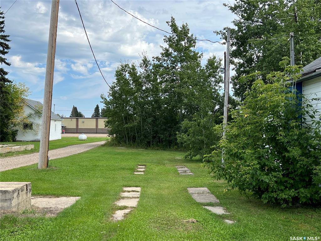 Third View of 105 1st Avenue S, Dorintosh, Saskatchewan, S0M 0T0