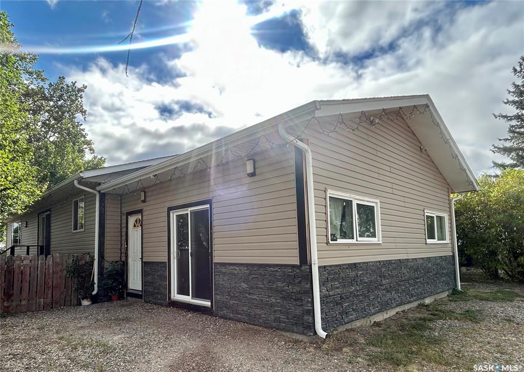 Second View of 325 White Street, Bienfait, Saskatchewan, S0C 0M0