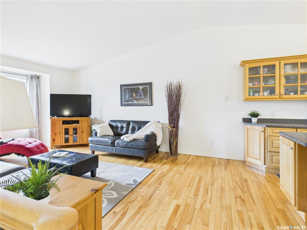 Fifth View of 615 Casey Road, South Hill, Prince Albert, Saskatchewan, S6V 8C9