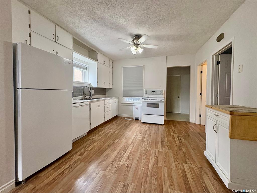 Fifth View of 954 Ominica Street W, Palliser, Moose Jaw, Saskatchewan, S6H 1Y7