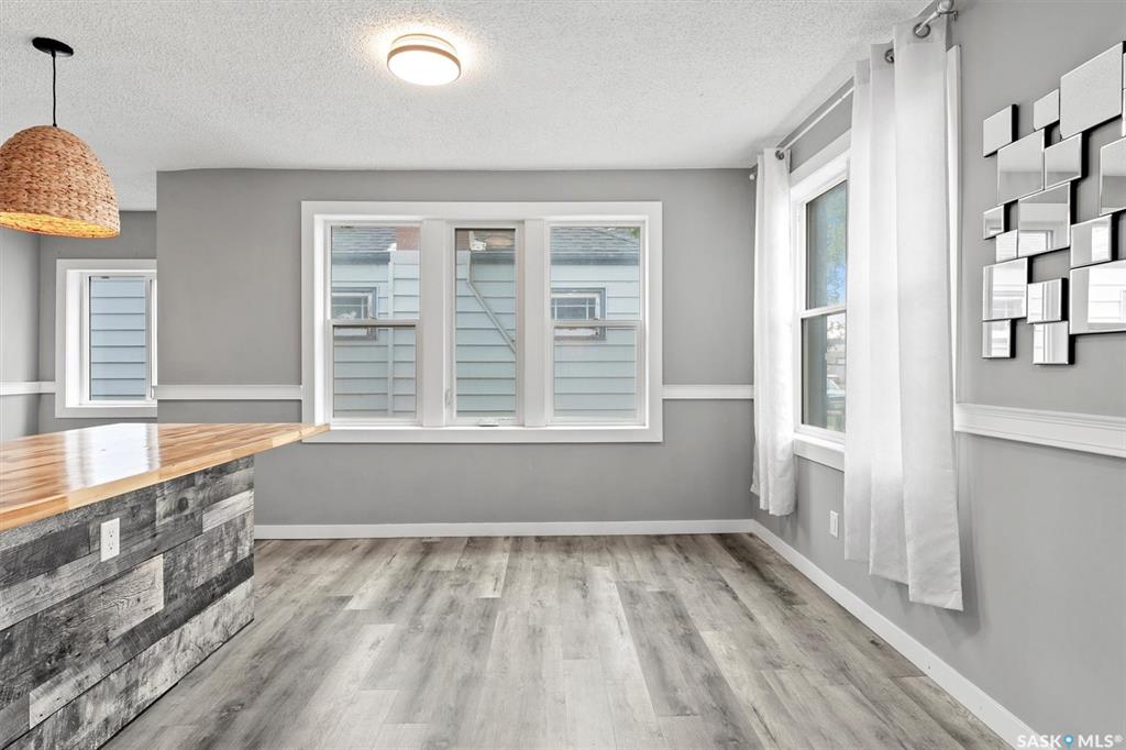 Fifth View of 812 3rd Avenue N, City Park, Saskatoon, Saskatchewan, S7K 2J2