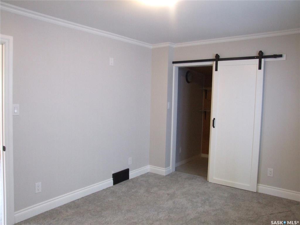 Fourth View of 211 2nd Street W, Leader, Saskatchewan, S0N 1H0