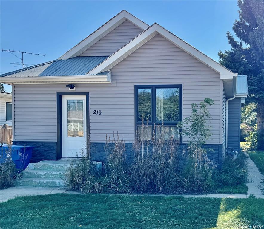 210 1st Street E, SK017655, Saskatchewan,