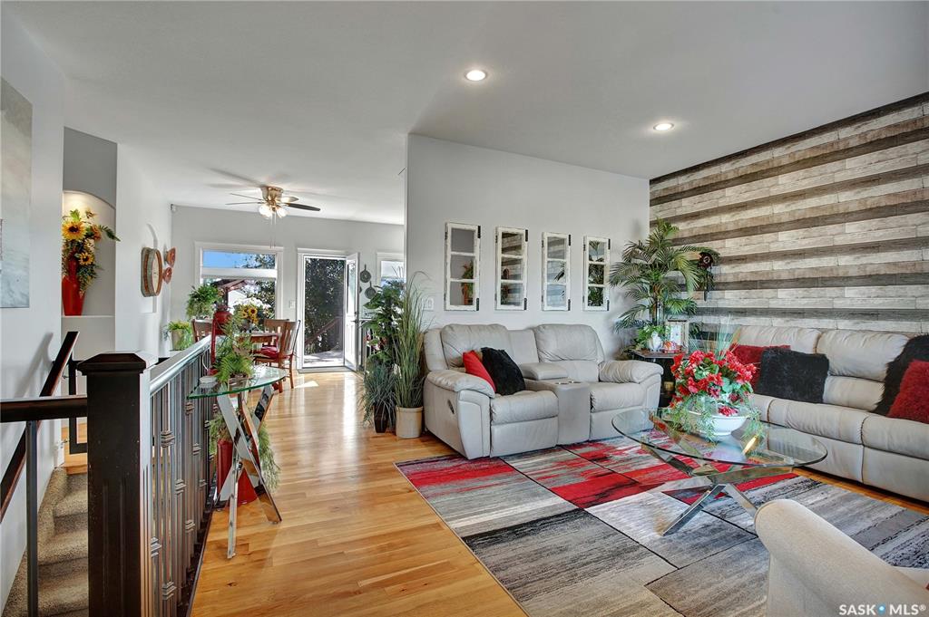 Fifth View of 631 Thiessen Street, Warman, Saskatchewan, S0K 4S2
