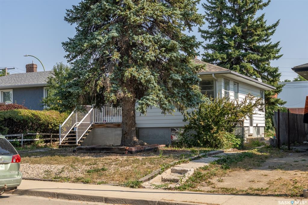 MLS® listing #SK017706 for sale located at 2113 Wascana Street
