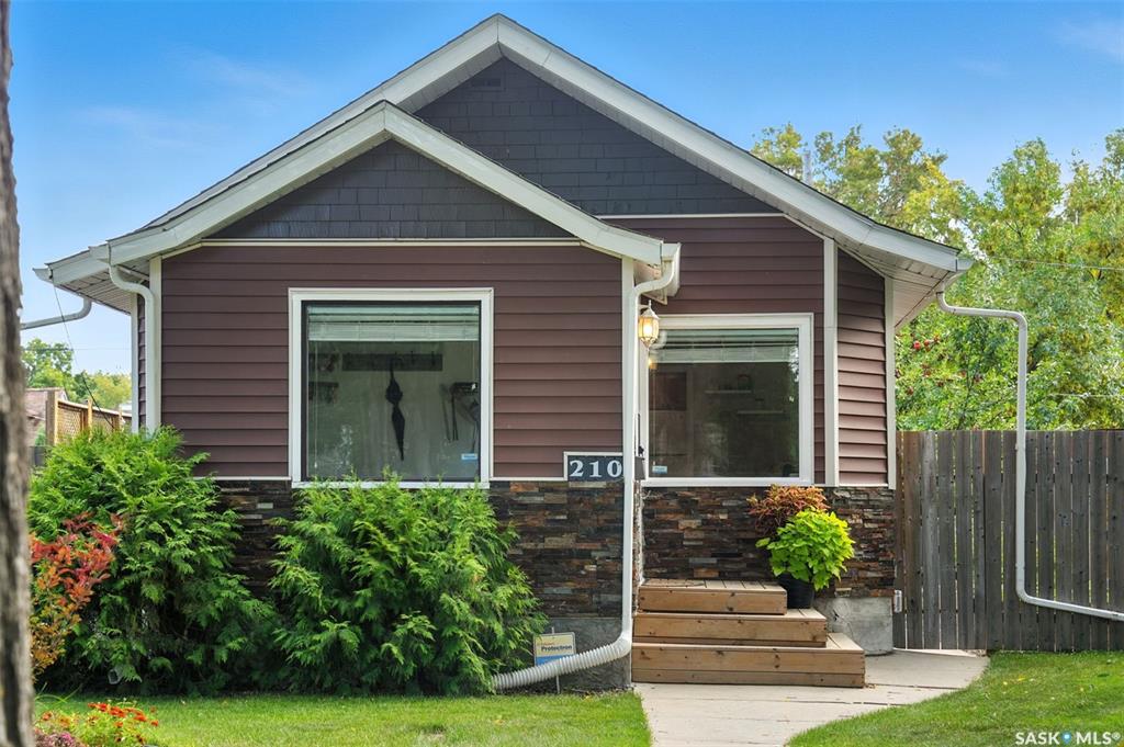 Second View of 210 Elm Street, Exhibition, Saskatoon, Saskatchewan, S7J 0G7