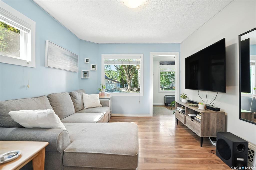 Fourth View of 210 Elm Street, Exhibition, Saskatoon, Saskatchewan, S7J 0G7