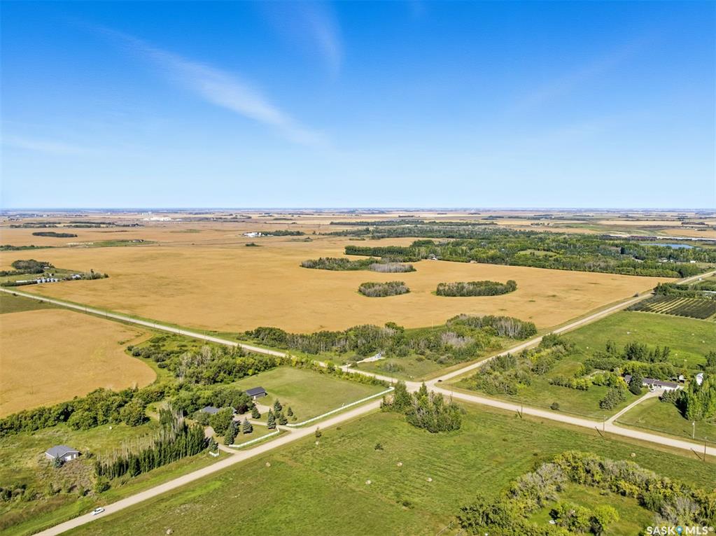 Fourth View of Boryski Land, Corman Park Rm No. 344, Saskatchewan, S7M 3C8