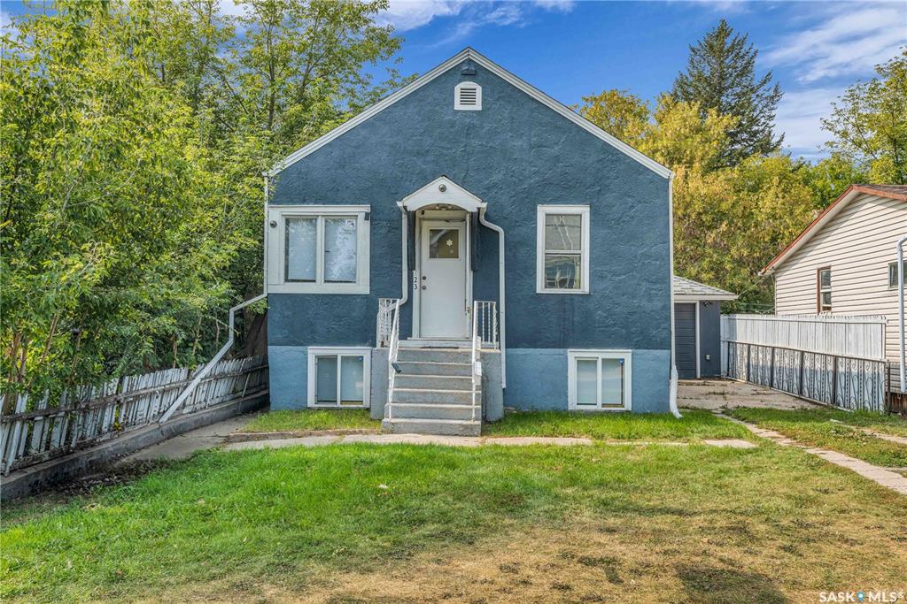 Second View of 223 L Avenue S, Pleasant Hill, Saskatoon, Saskatchewan, S7M 2H2