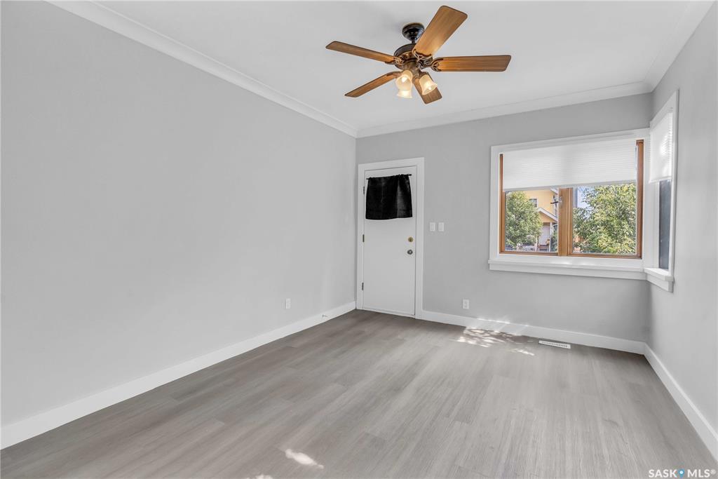 Third View of 223 L Avenue S, Pleasant Hill, Saskatoon, Saskatchewan, S7M 2H2