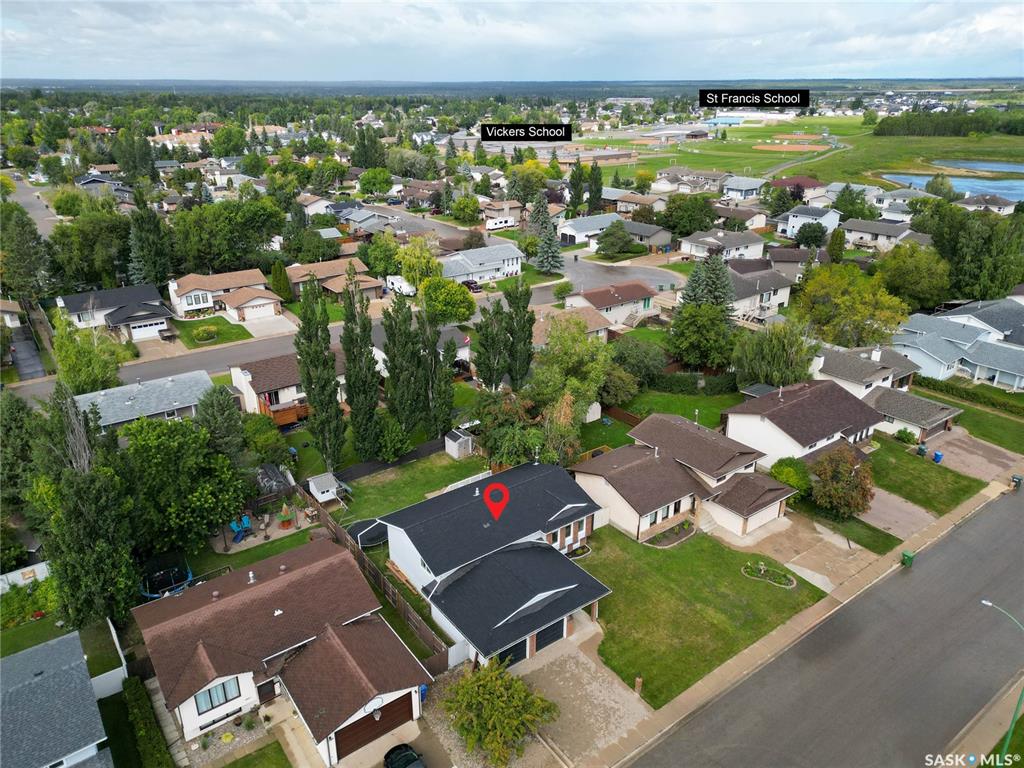 Fifth View of 1728 Barton Drive, Crescent Acres, Prince Albert, Saskatchewan, S6V 7W3
