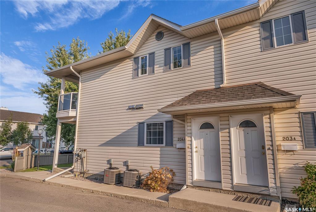 Third View of 425 A Keevil Crescent #204, University Heights, Saskatoon, Saskatchewan, S7N 4R9